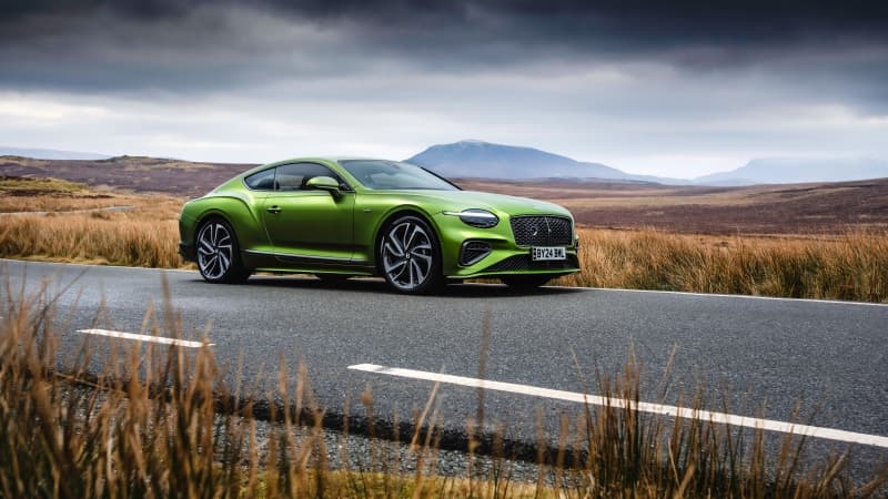 Bentley Continental GT Speed Lime Green Wallpaper