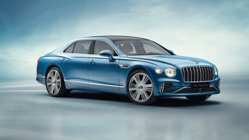 Bentley Flying Spur Azure 2025 Wallpaper