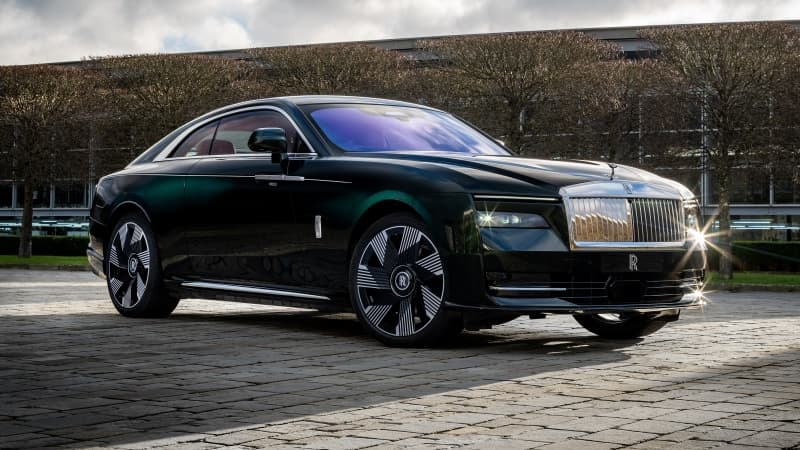 Rolls-Royce Spectre Soulmate 2025 Wallpaper
