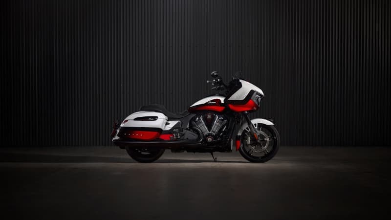 Indian Chieftain Elite 2025 Wallpaper