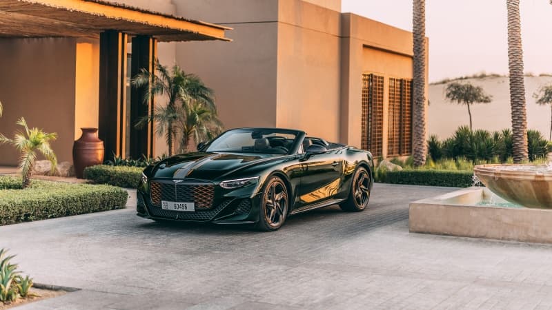 Bentley Mulliner Batur Convertible 2025 Wallpaper