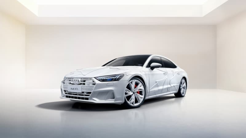 Audi A7L 55 TFSI quattro 2025 Wallpaper