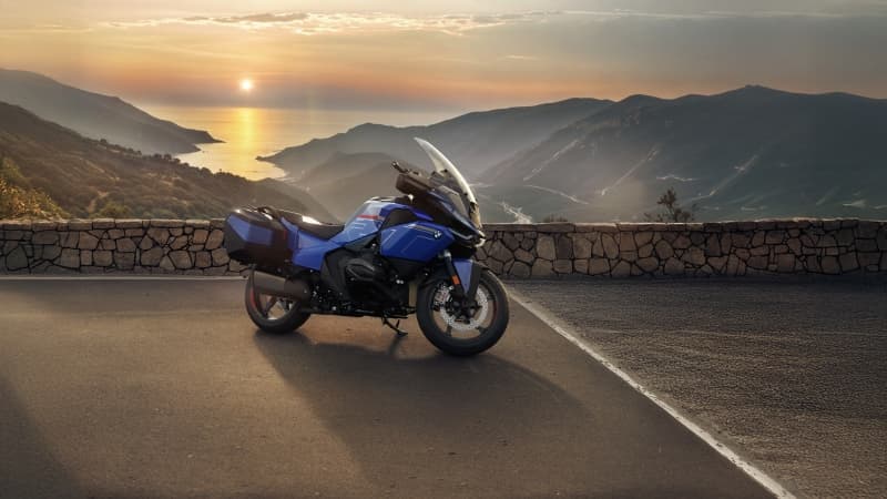 BMW R 1300 RT Impulse Wallpaper
