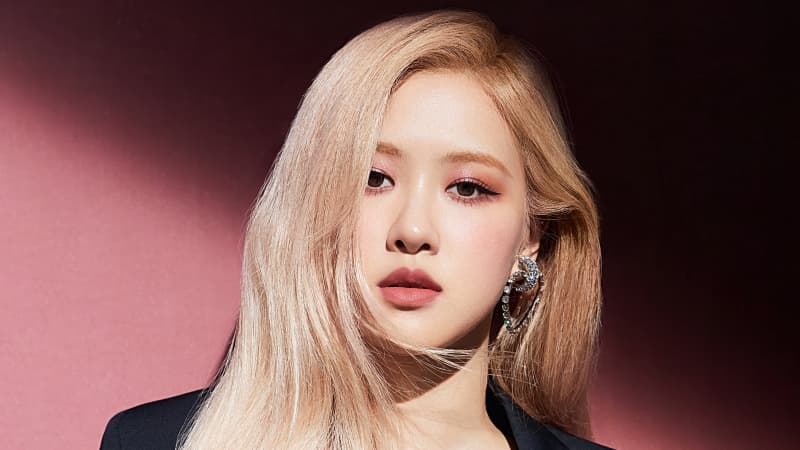 Rose (Blackpink) Vogue Korea Wallpaper