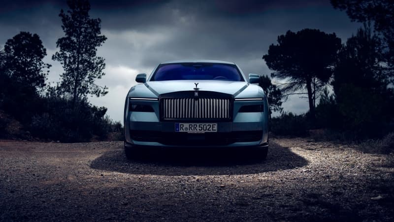 Rolls-Royce Black Badge Spectre Monteverde Wallpaper