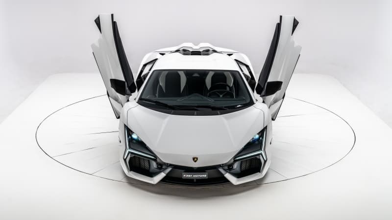 Lamborghini Revuelto White aesthetic Wallpaper