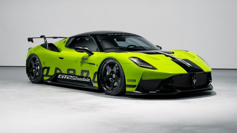Maserati MC20 GT2 Stradale 2025 Wallpaper