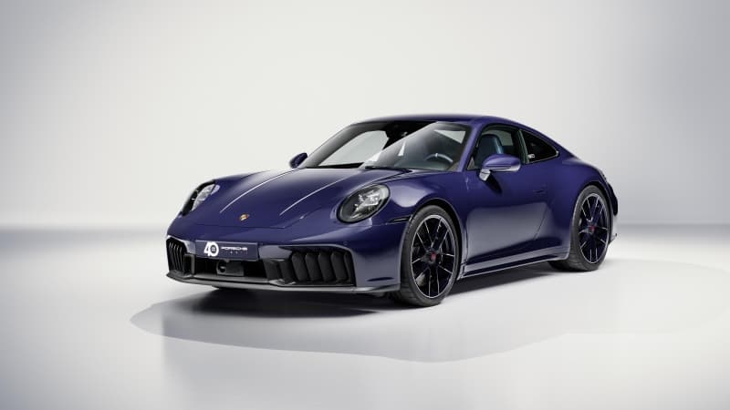 Porsche 911 Carrera GTS 2025 Wallpaper