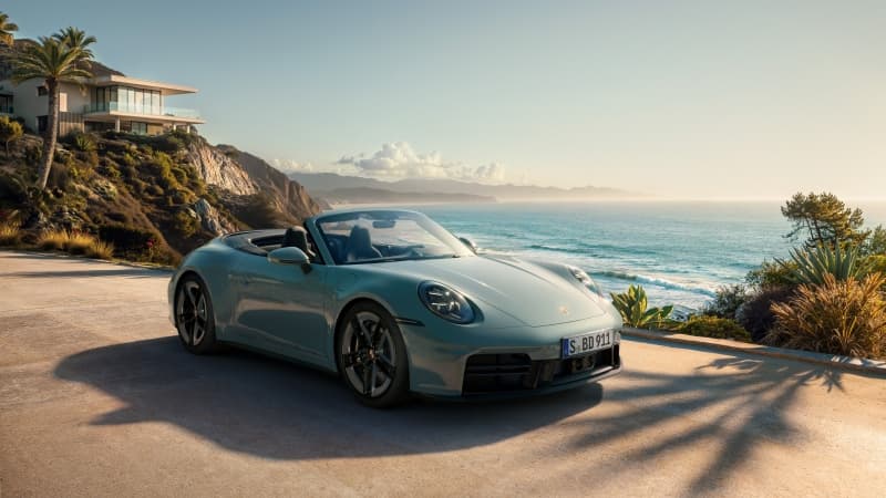 Porsche 911 Carrera 4S Cabriolet 2025 Wallpaper