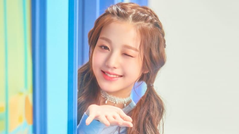 Jang Wonyoung - IZ*ONE 8K Wallpaper