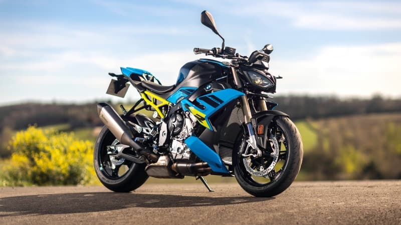 BMW S 1000 R Sport 2025 Wallpaper