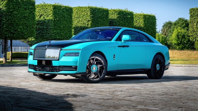 Rolls-Royce Black Badge Spectre Chinese Mural Art Wallpaper