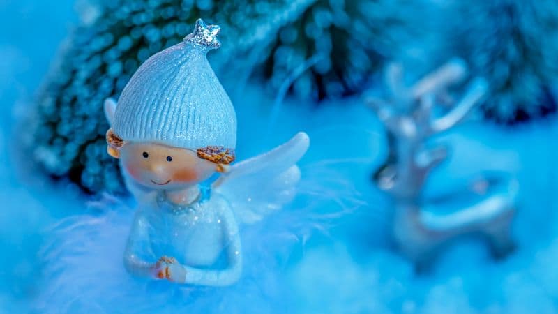 Blue Angel Christmas decoration Wallpaper