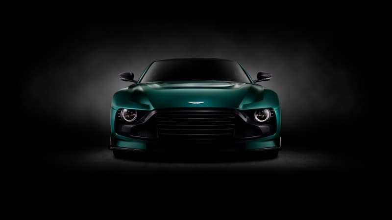Aston Martin Valour 8K Wallpaper