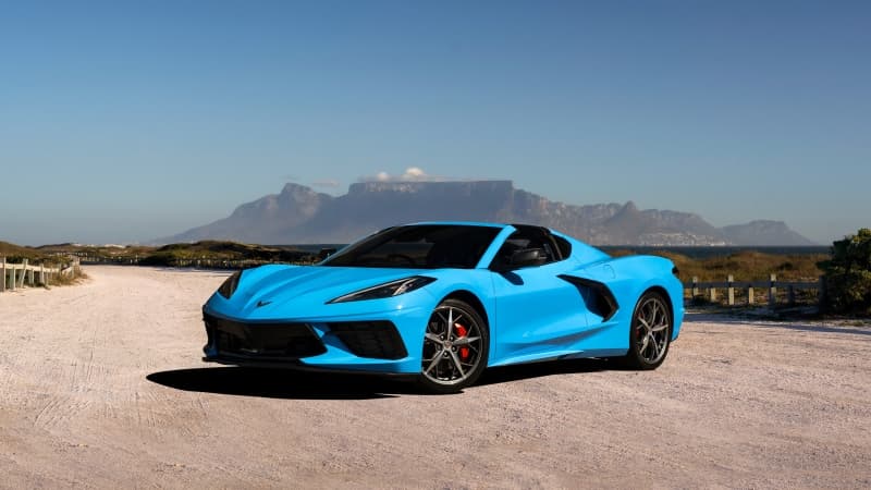 Chevrolet Corvette Stingray 2025 Wallpaper