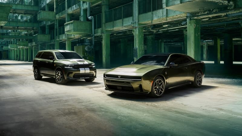 Dodge Durango Dodge Charger Daytona Scat Pack Wallpaper