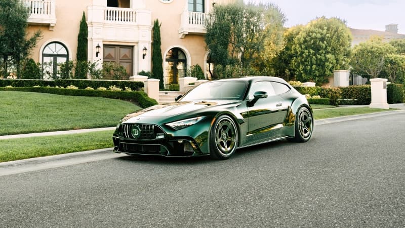 Brabus Rocket GTS Mean Green 2025 Wallpaper