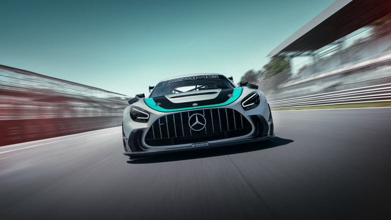 Mercedes-AMG GT2 Edition W16 Race track Wallpaper