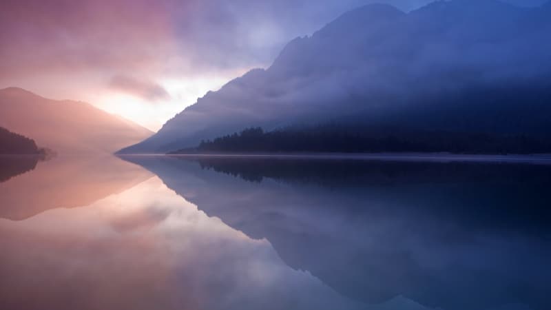 OS X Lion Tranquil Wallpaper