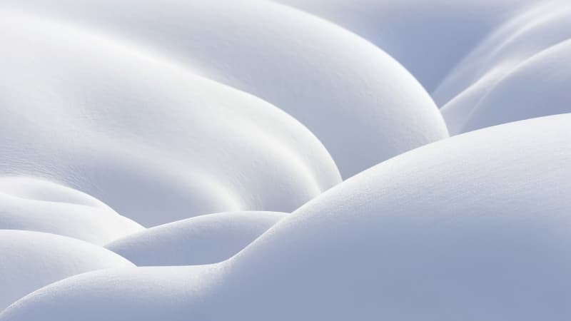 OS X Mountain Lion Snow Wallpaper