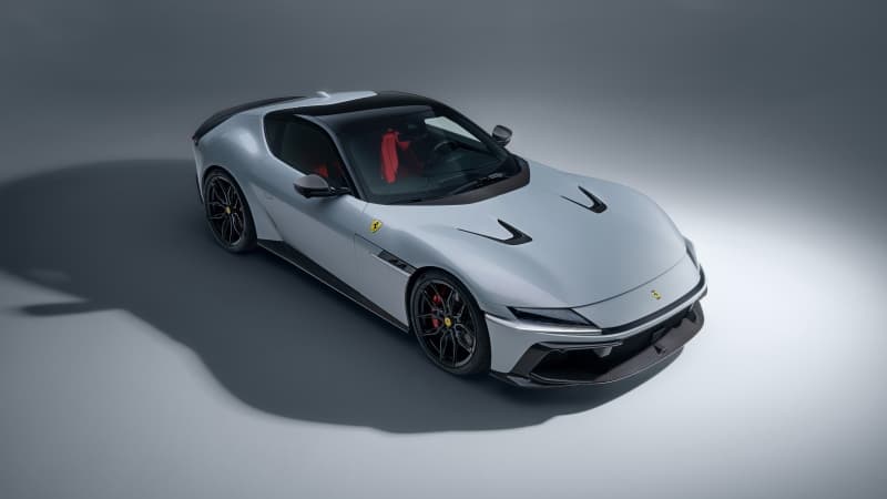 Novitec Ferrari 12Cilindri 8K Wallpaper