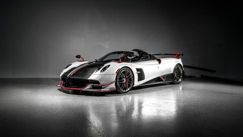 Pagani Huayra Roadster Hypercar Wallpaper
