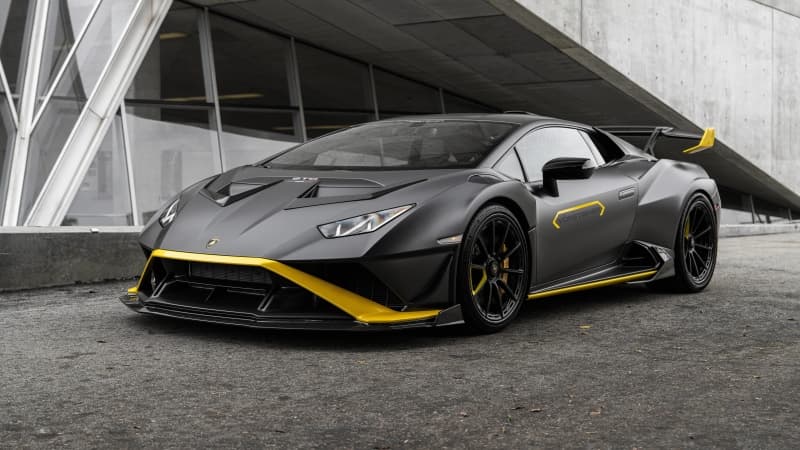 Lamborghini Huracán STO Matte Wallpaper