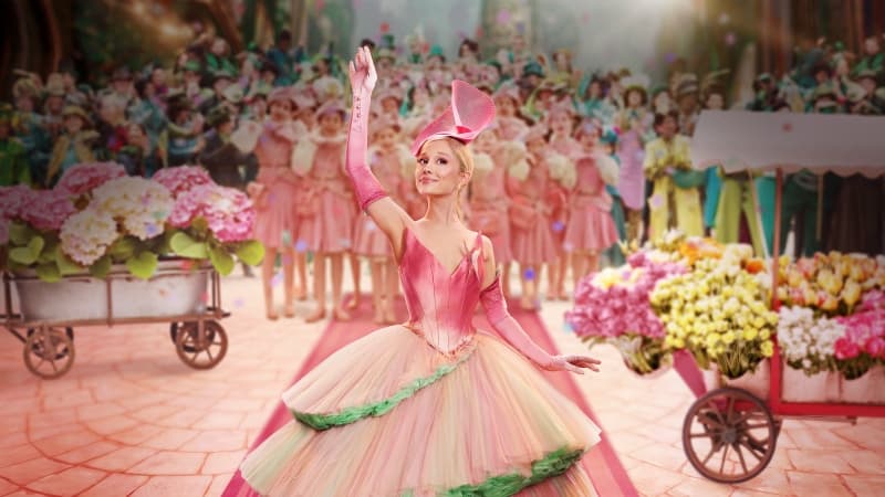 Glinda Character poster Wallpaper