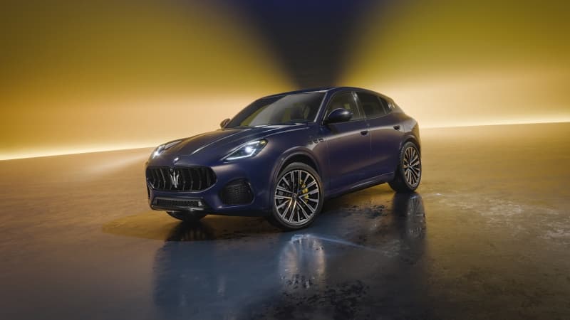 Maserati Grecale Modena Lumina Blu 2025 Wallpaper
