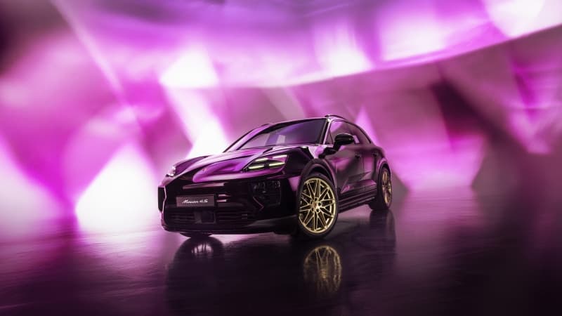 Porsche Macan 4S Amethyst 5K Wallpaper