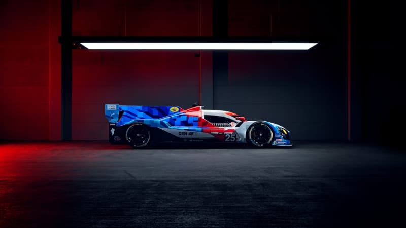 BMW M Hybrid V8 2026 Wallpaper