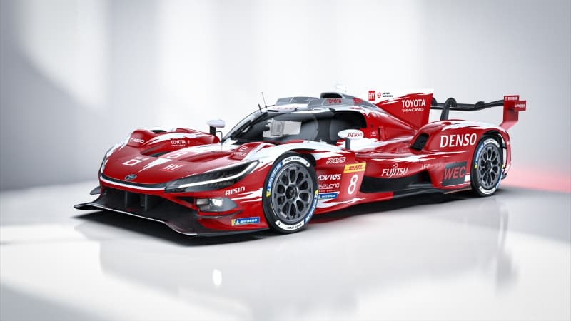 Toyota TR010 Hybrid 2026 Wallpaper