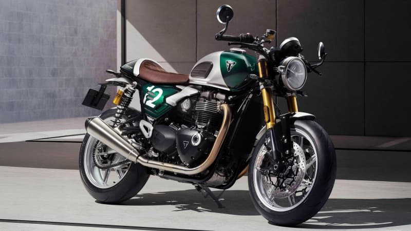 Triumph Speed Twin 1200 Cafe Racer Edition Wallpaper