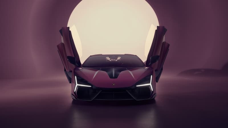 Lamborghini Revuelto Purple car Wallpaper