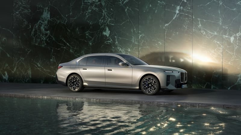 BMW i7 60L xDrive M Sport 2026 Wallpaper
