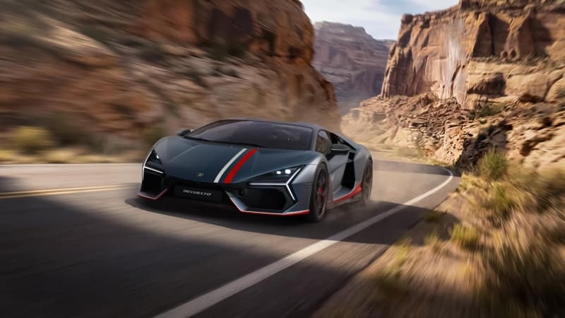 Lamborghini Revuelto Racing stripes Wallpaper