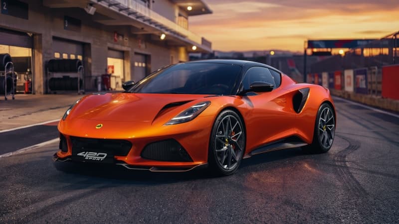 Lotus Emira 420 Sport 2026 Wallpaper