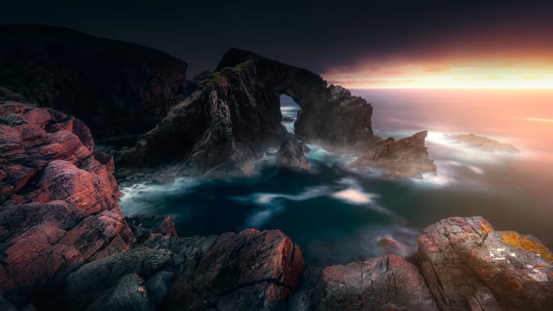 Stac a Phris Arch Scotland Wallpaper