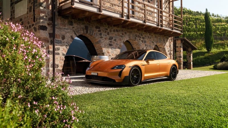 Porsche Taycan Turbo GT Sonderwunsch 2026 Wallpaper