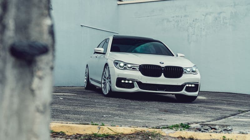 BMW 7 Series White cars Wallpaper