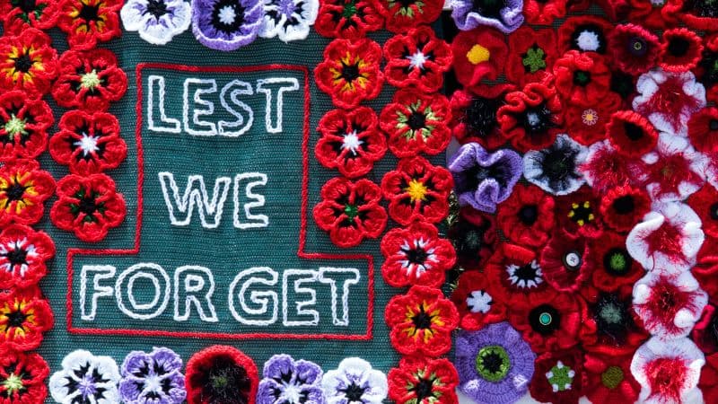 Lest We Forget Woolen Flowers Wallpaper