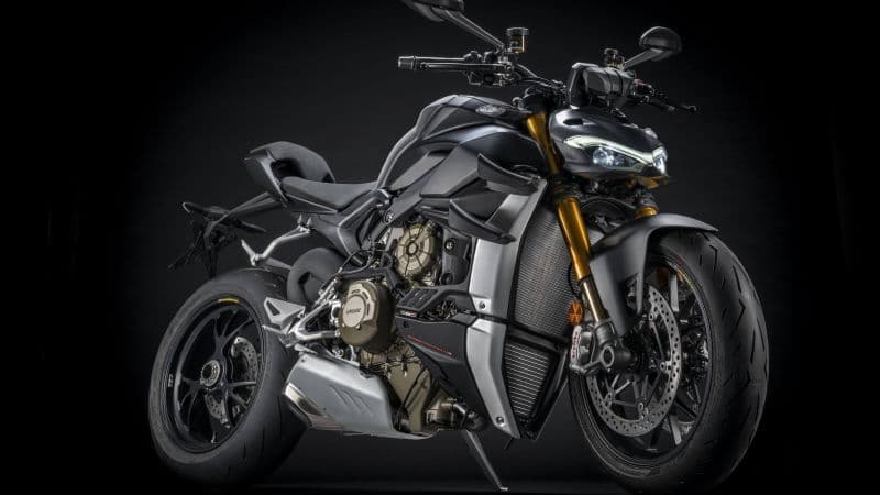 Ducati Streetfighter V4 Dark Stealth Wallpaper