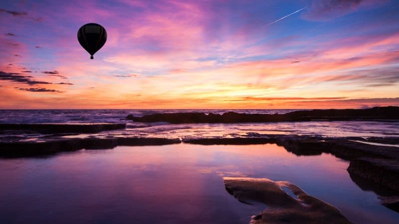 Hot air balloon Sunset Wallpaper
