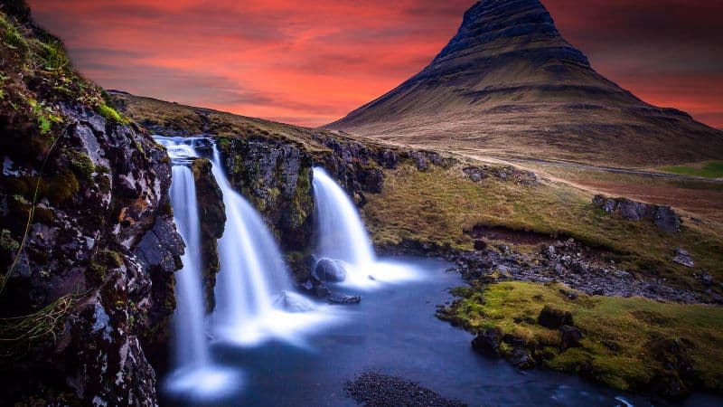 Kirkjufell Iceland Wallpaper