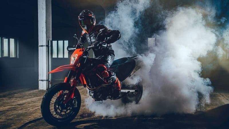 KTM 690 SMC R Adventure motorcycles Wallpaper