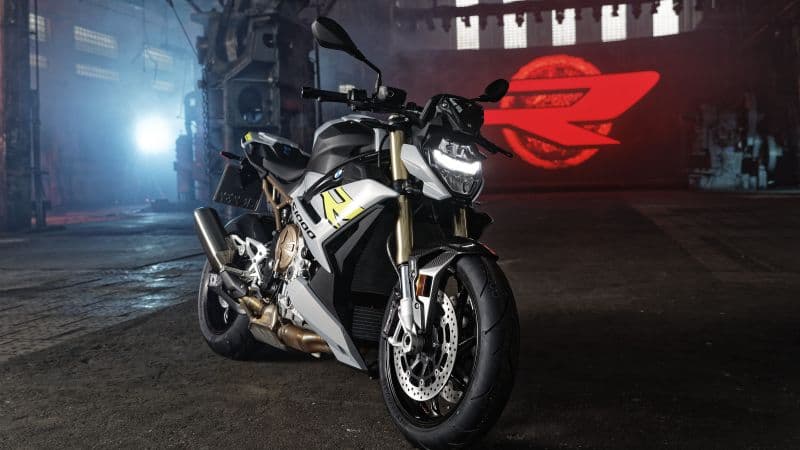 BMW S1000R Superbikes Wallpaper