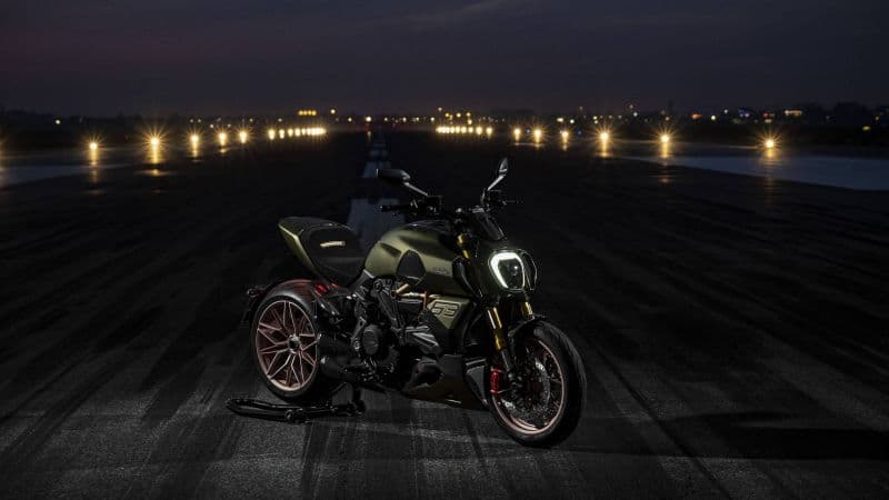 Ducati Diavel 1260 Lamborghini Limited edition Wallpaper