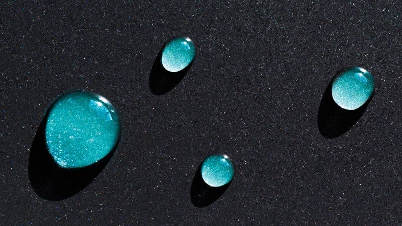 Water drops Blue Wallpaper