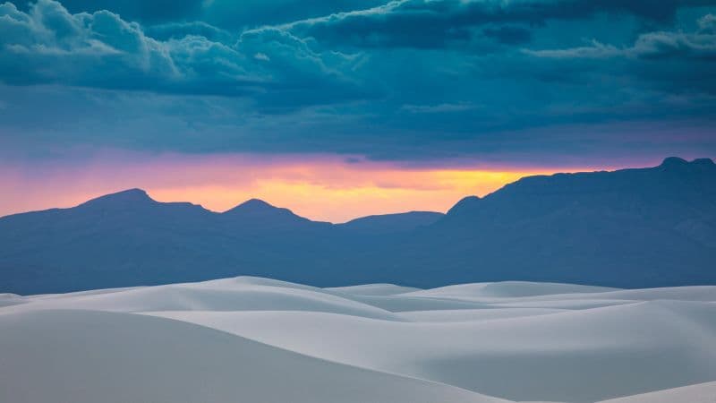 White Sands Mountain range Wallpaper