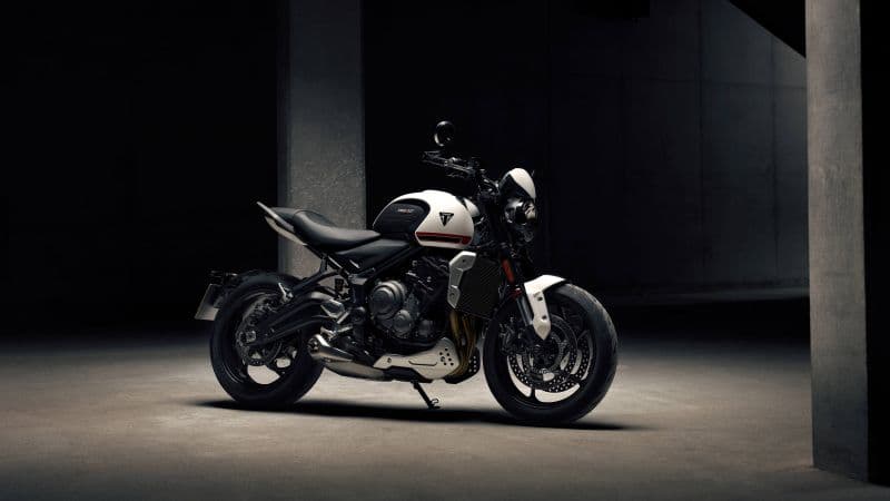 Triumph Trident 660 Urban roadster Wallpaper